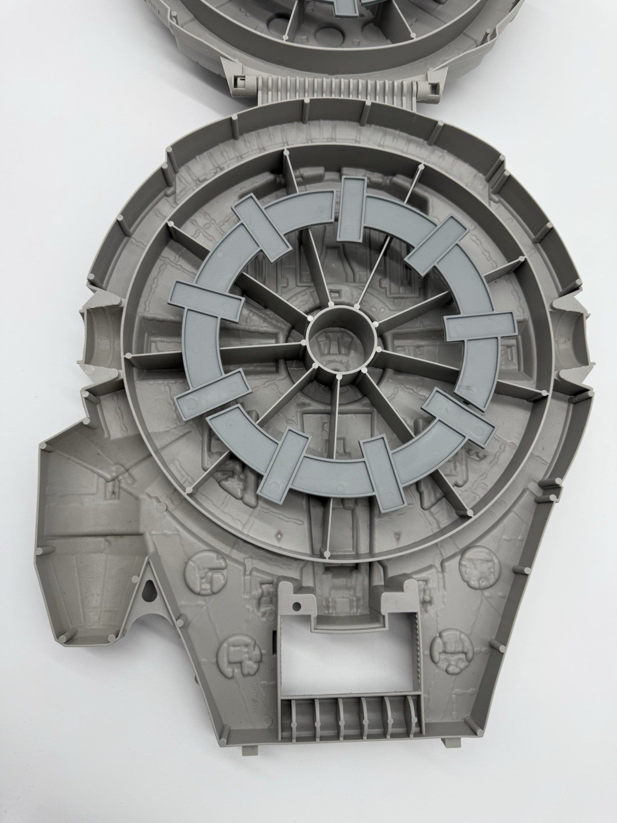 Vintage Star Wars Millennium Falcon Action Figure Storage Carry Case 18in 1990