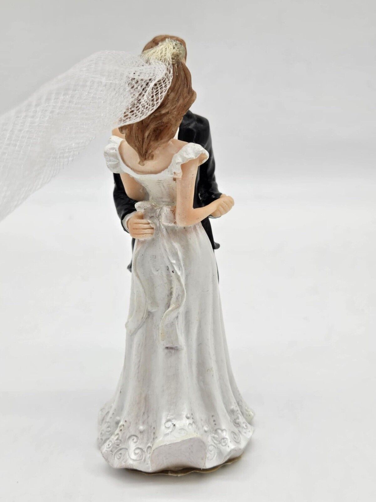 Vintage Romantic Groom Bride Resin Figurine Cake Topper Wedding