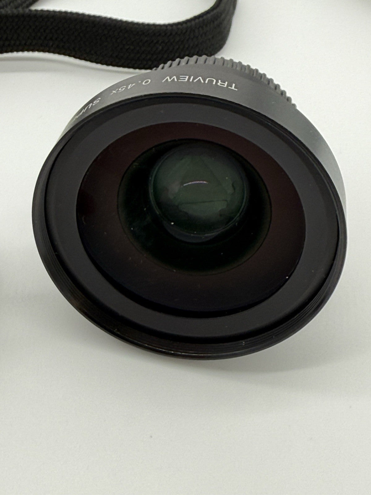 Xenvo Pro Lens Kit - .45x Wide Angle Lens w/ Light Clip