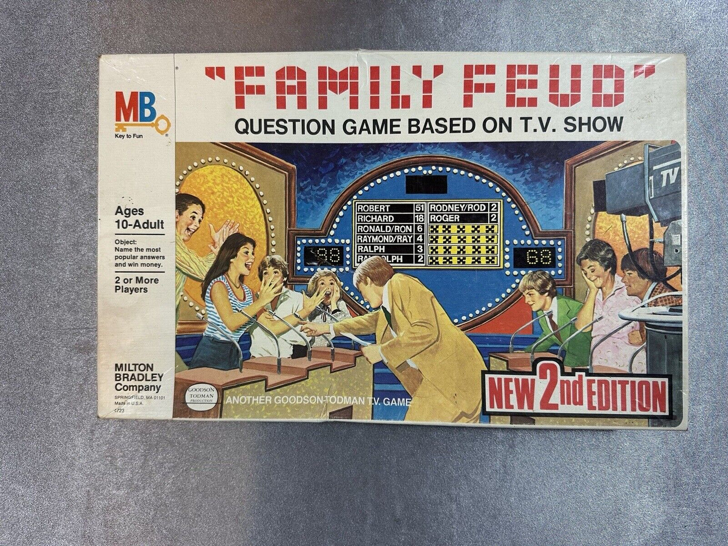 VINTAGE Milton Bradley 1977 "FAMILY FEUD" GAME 2nd Edition VGM