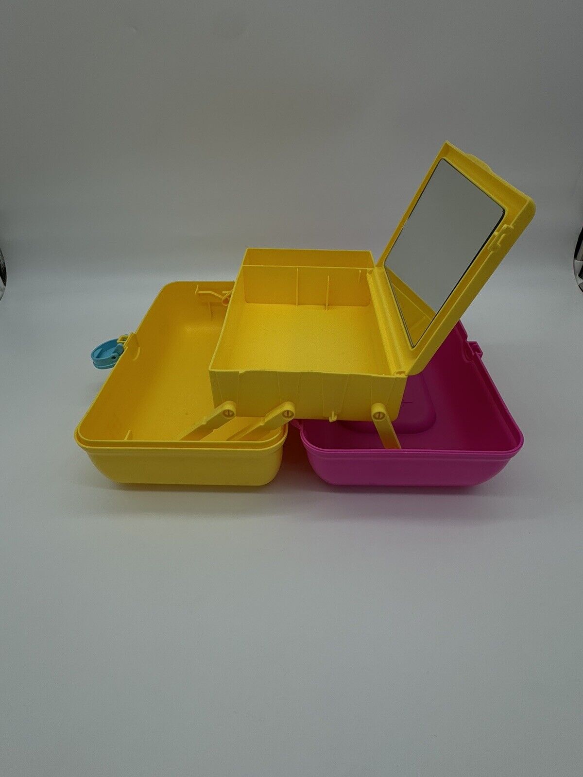 On-the-go girl JoJo Siwa Caboodle yellow pink unicorn makeup storage