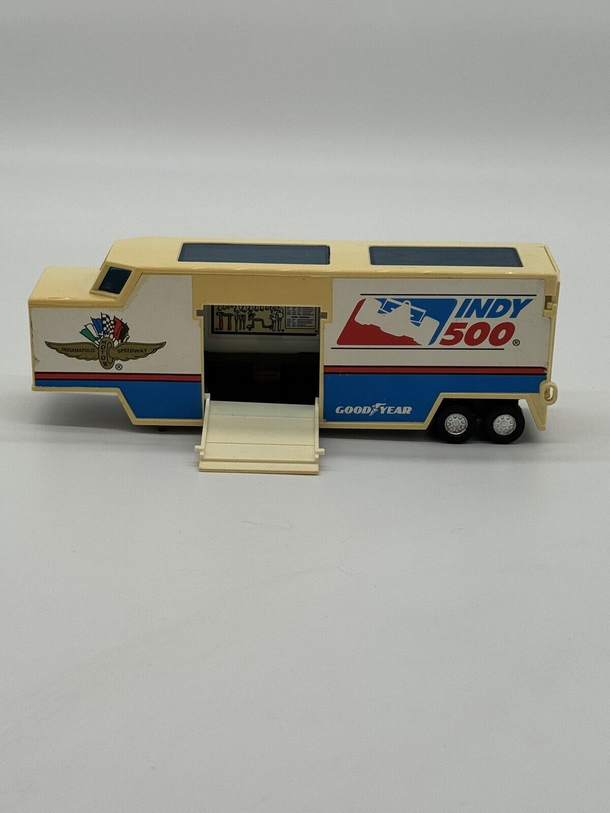 VTG 1980 Matchbox Superking 18-Wheeler Transport Trailers FERRARI INDY 500 VCTY
