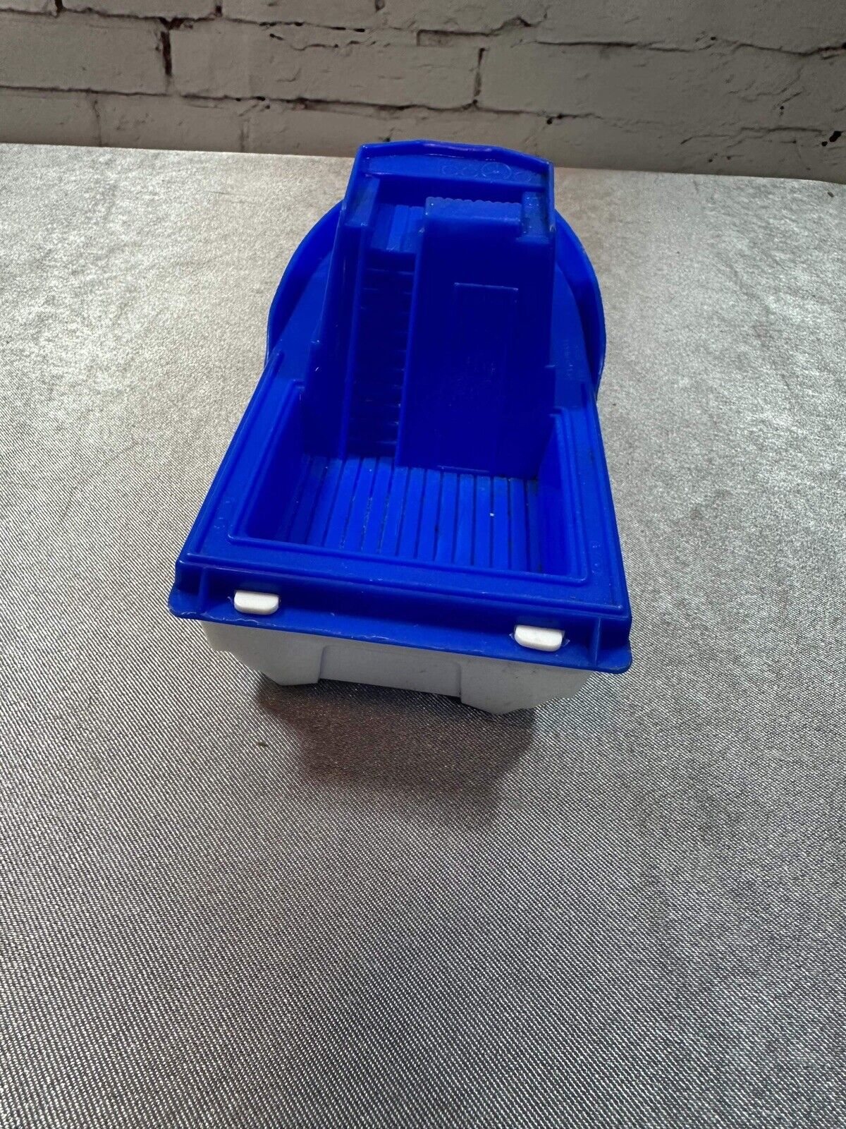 Vintage USA Made American Plasto Toys Boat - 9" - VTY 004
