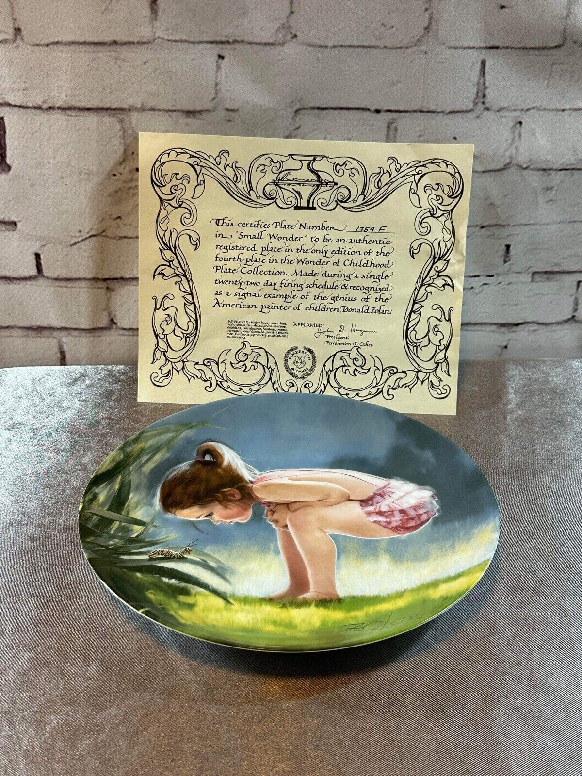 Pemberton & Oakes - Donald Zolan "Small Wonders" 8.25" Collectible Plate VCHD
