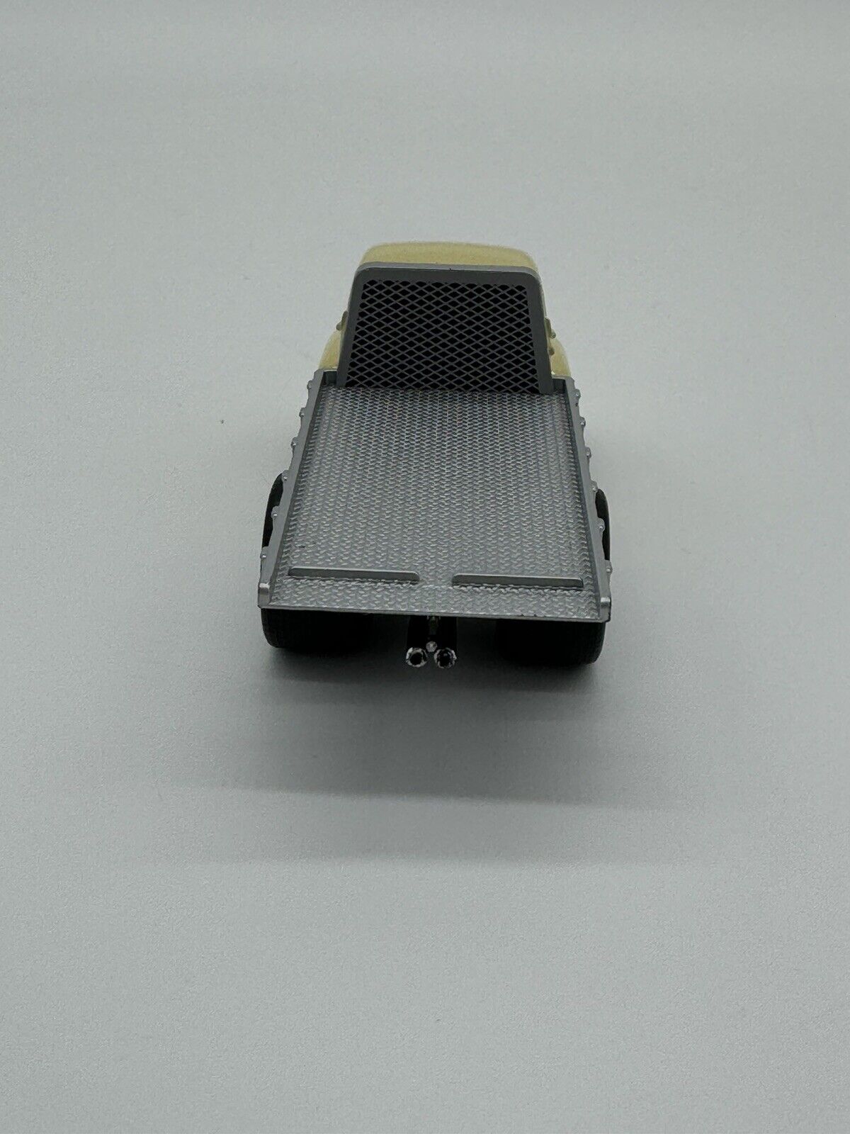 1950 Ford Coe Flatbed Truck Collectible 1/64 Scale Diecast Model Collector 006
