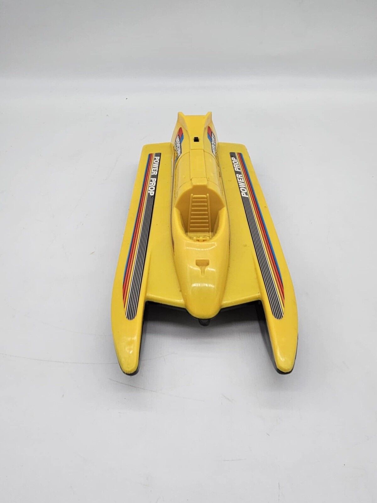 Vintage Tomy Mini Speed Boat TORNADO Catamaran 75 Champion Spark Plug Sticker