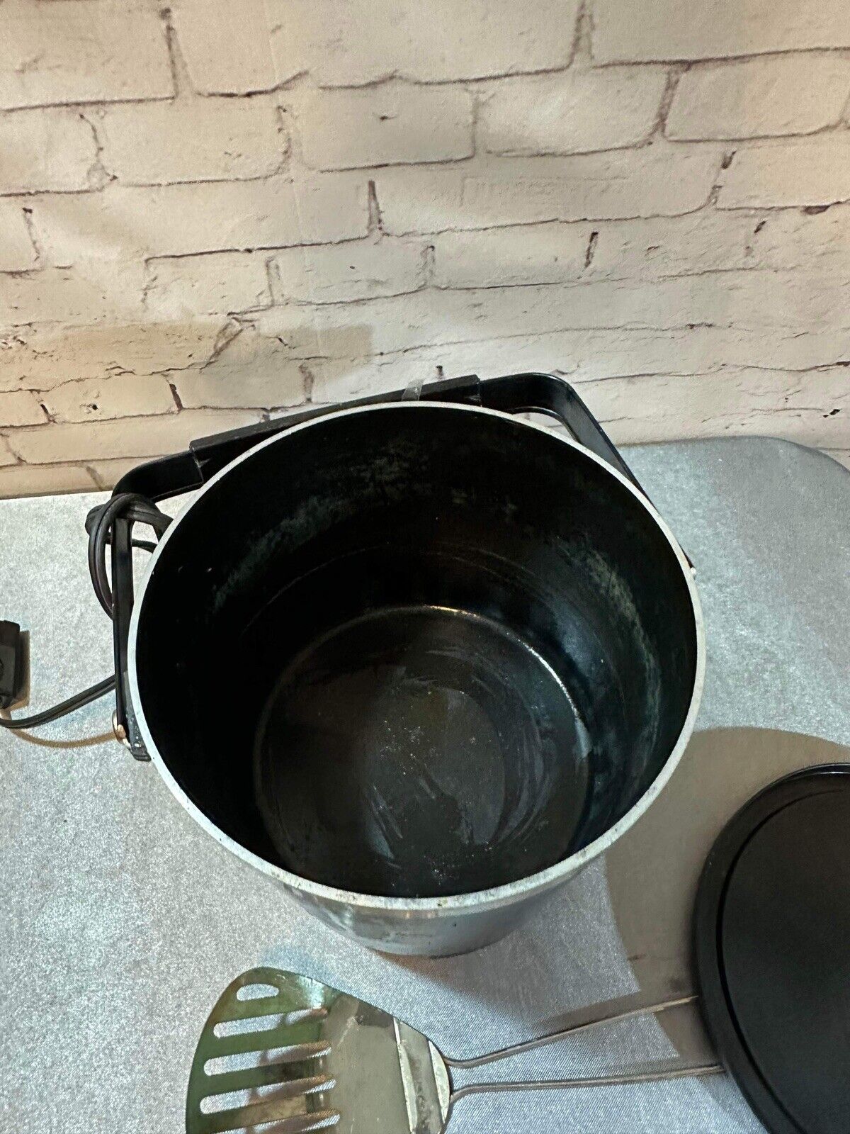 Vintage Presto Fry Daddy Deep Fryer Model 0542006 Tested And Works TNO MISC