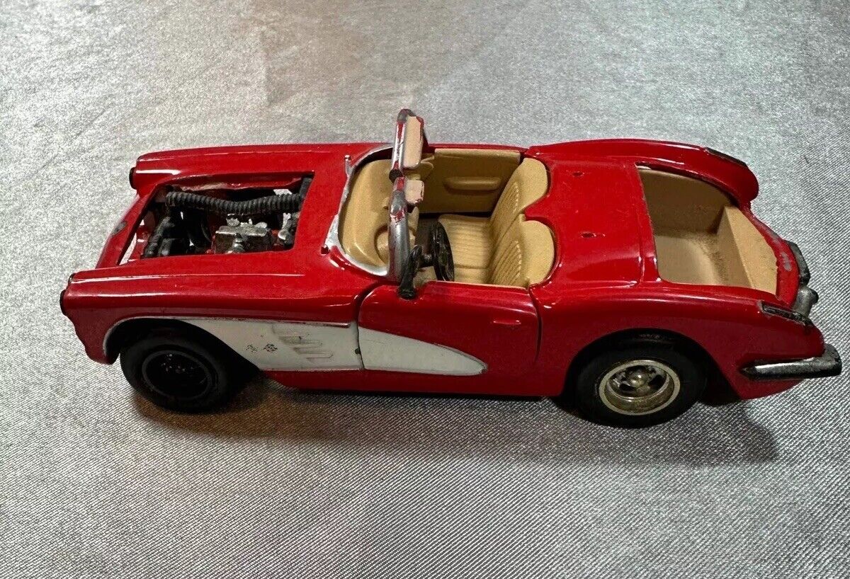 1957 Chevy Bel-Air Convertible Ertl American Muscle Red 1:18 Diecast Model Car