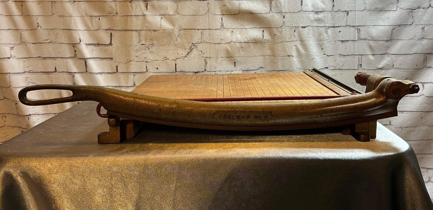 VTG INGENTO 1132 Wood Paper Cutter 17x17 Guillotine Cast Iron Handle VHD TNO