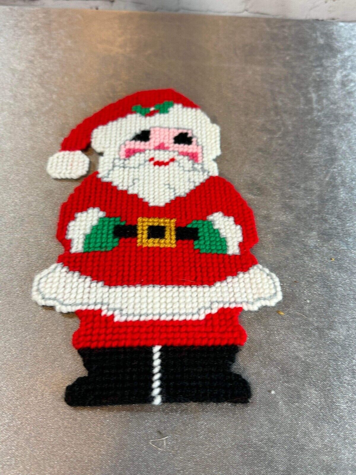 Vintage Handmade Santa Claus Needlepoint Canvas Centerpiece Art VHD QCC