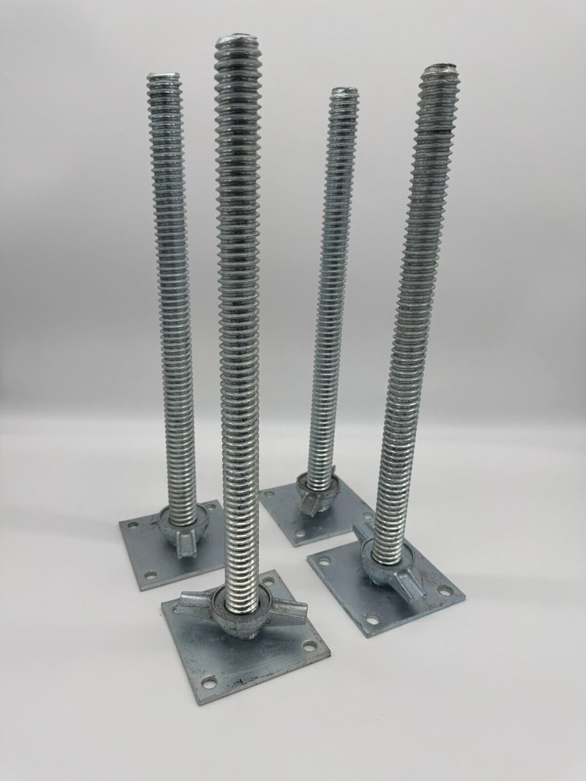 4 Pack 18” Adjustable Leveling Jack Solid Screw Jacks with Base Plate