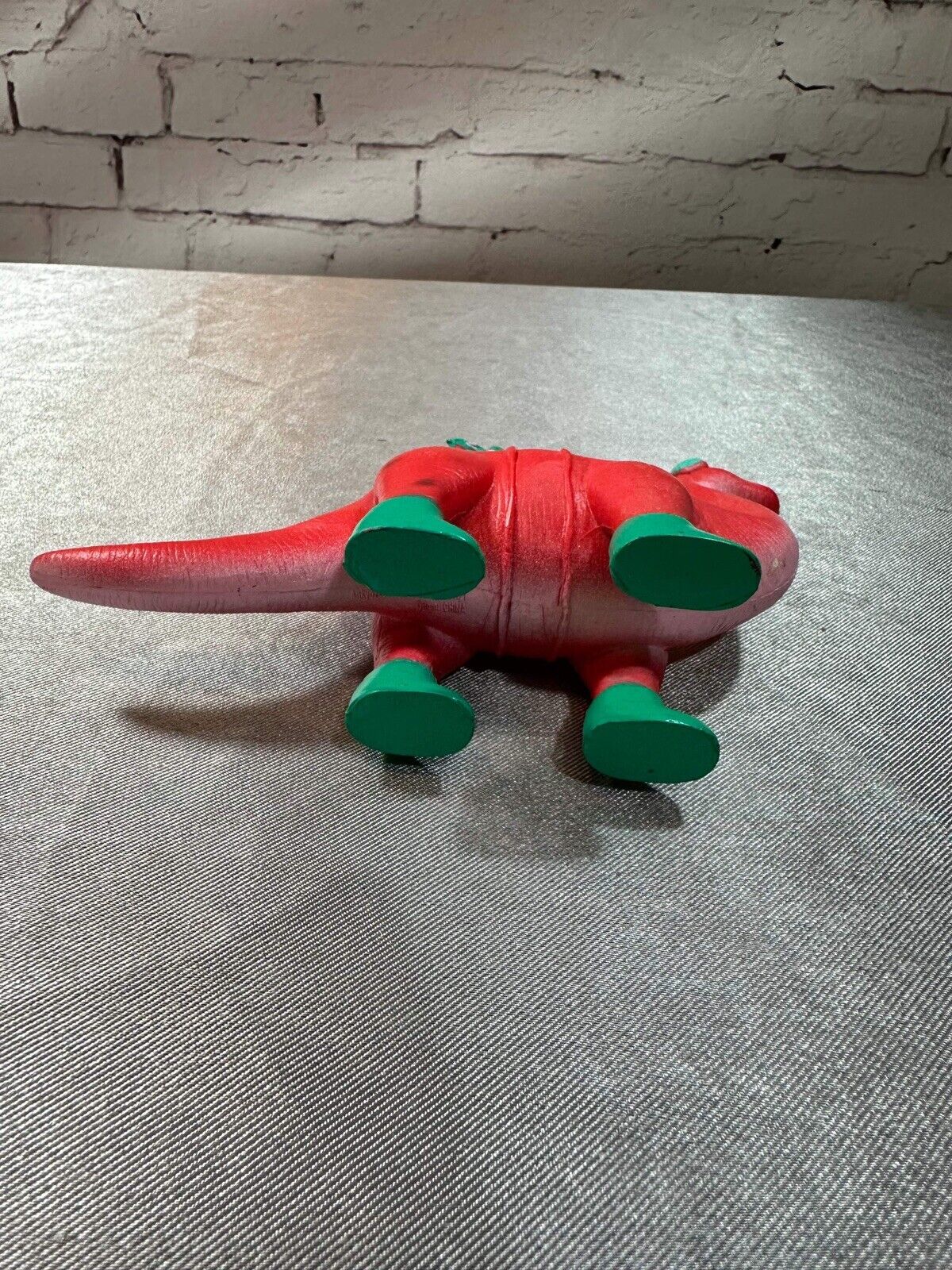 VTG Ankyo Red Plastic Dinosaurs Christmas Tree Earmuffs Boots VTY