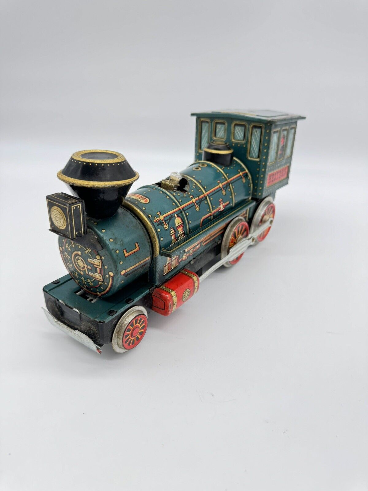 VINTAGE MODERN TOYS Battery Operated WESTERN SPECIAL LOCOMOTIVE Tin Toy