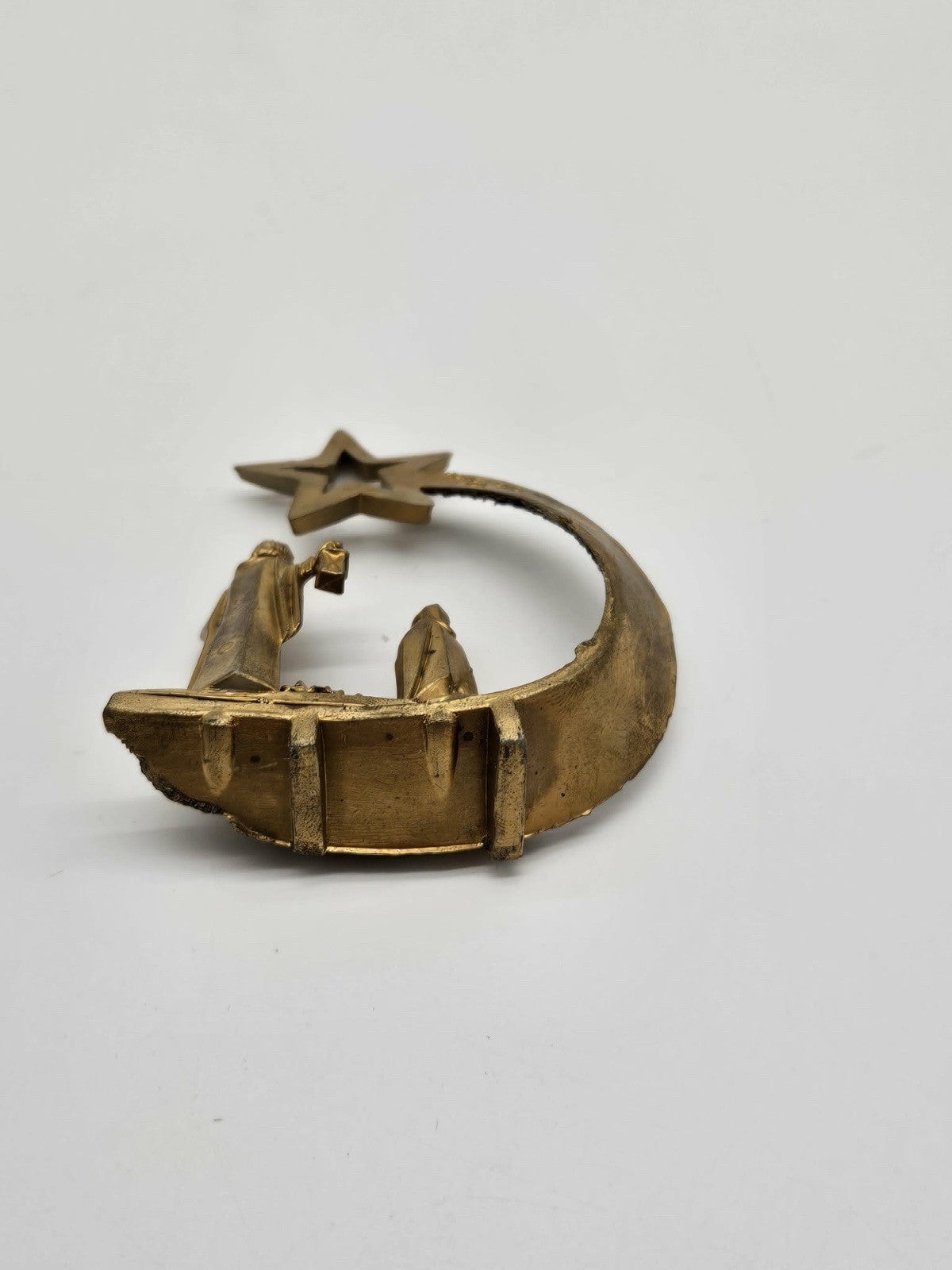 Plastic Nativity Ornament 3 1/4"