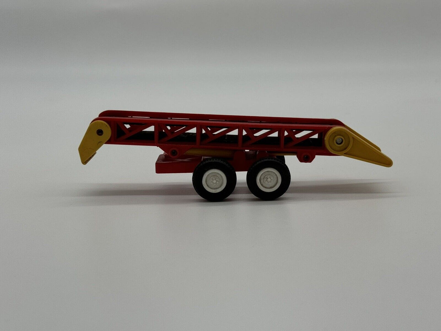 RARE Vintage Collectable Farm Plastic Hay Bailer Toy VTY 005