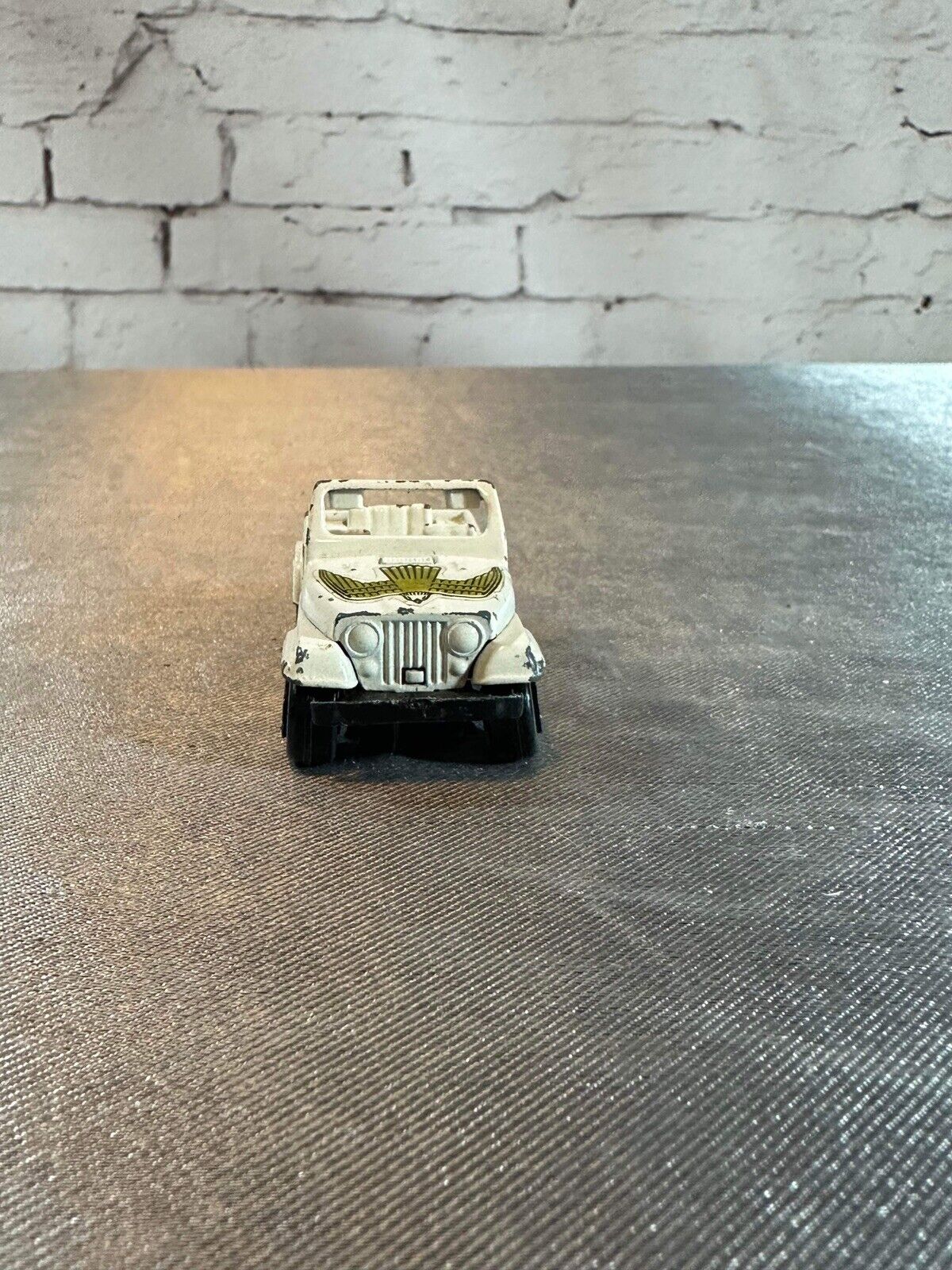 Vintage Ertl Daisy Duke’s Toy Jeep - Dukes Of Hazzard VTY