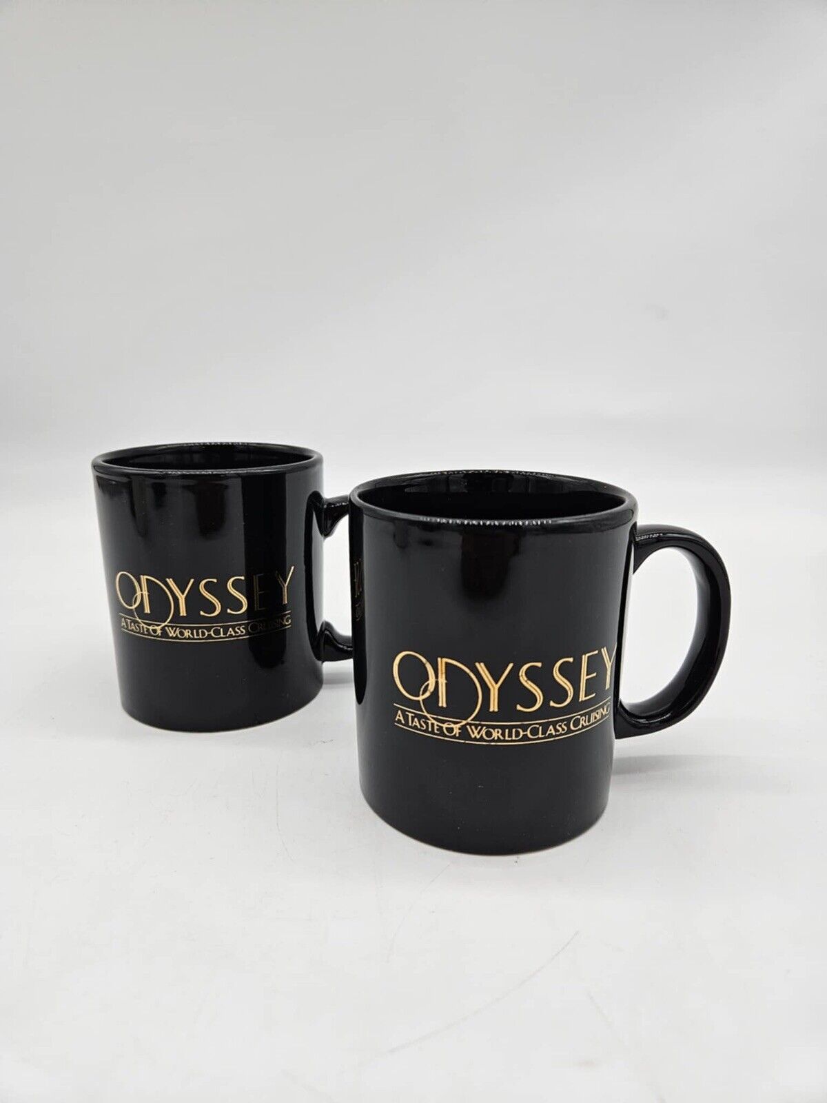 2 VTG Odyssey A Taste of World Class Cruising Chicago Yacht Ceramic Coffee Mugs