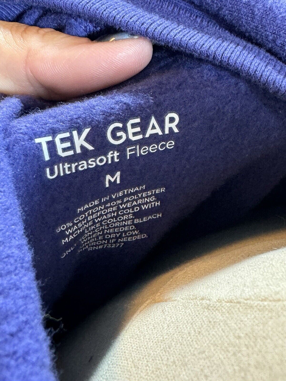 Deep Purple Tek Gear Womens Ultrasoft Fleece Hoodie Size Medium - WCLTH 001