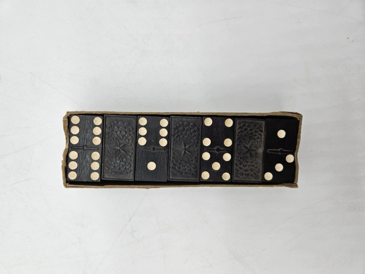28 Piece Vintage Wood Dominos Set