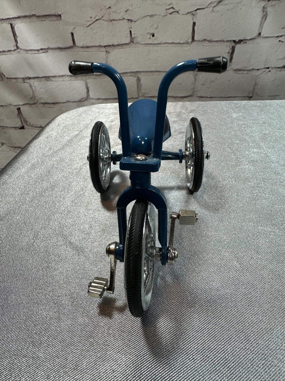 1/10 Tricycle Collectable