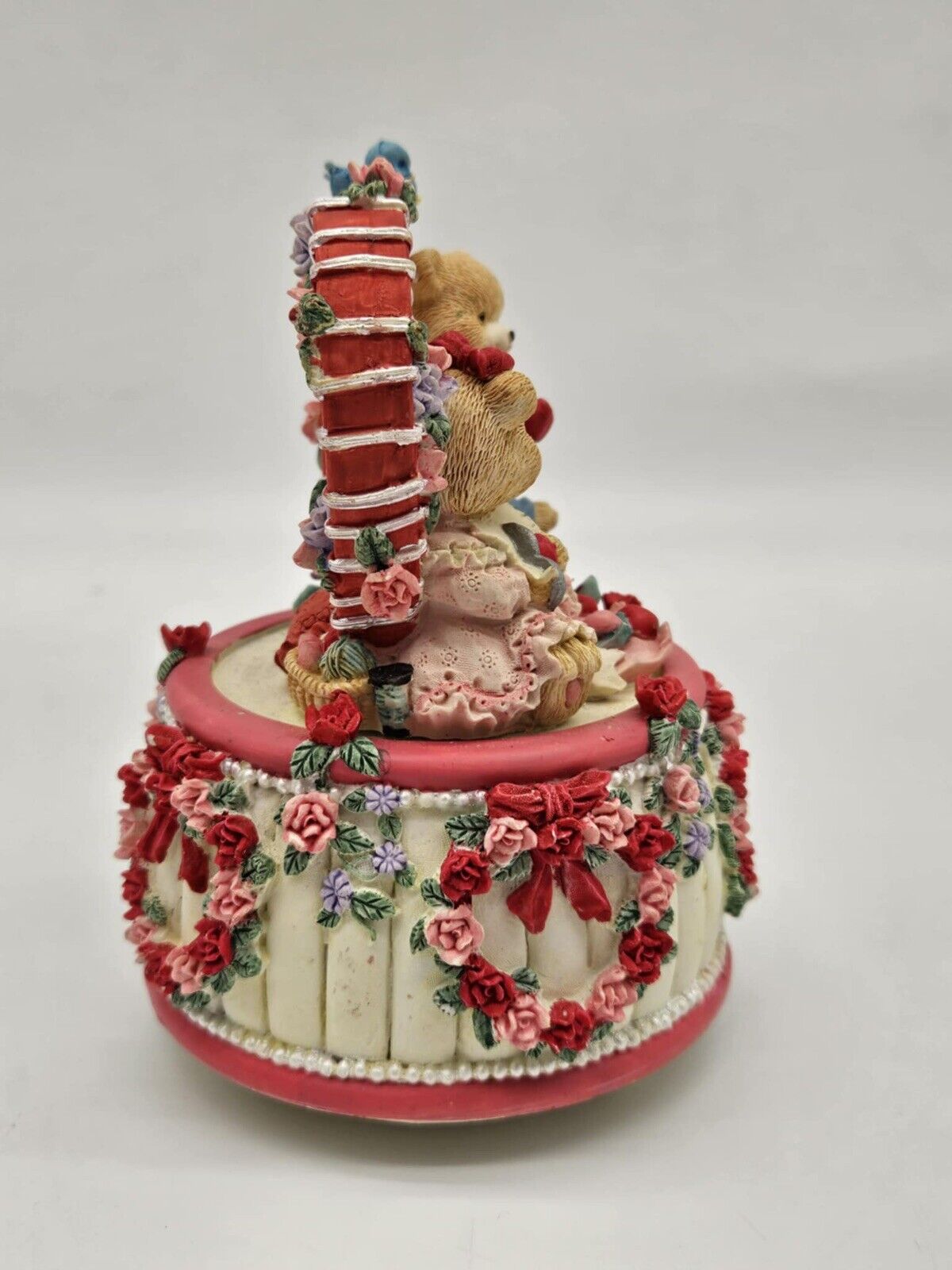 Vintage Valentine’s Day Teddy Bears Heart Love Porcelain Music Box