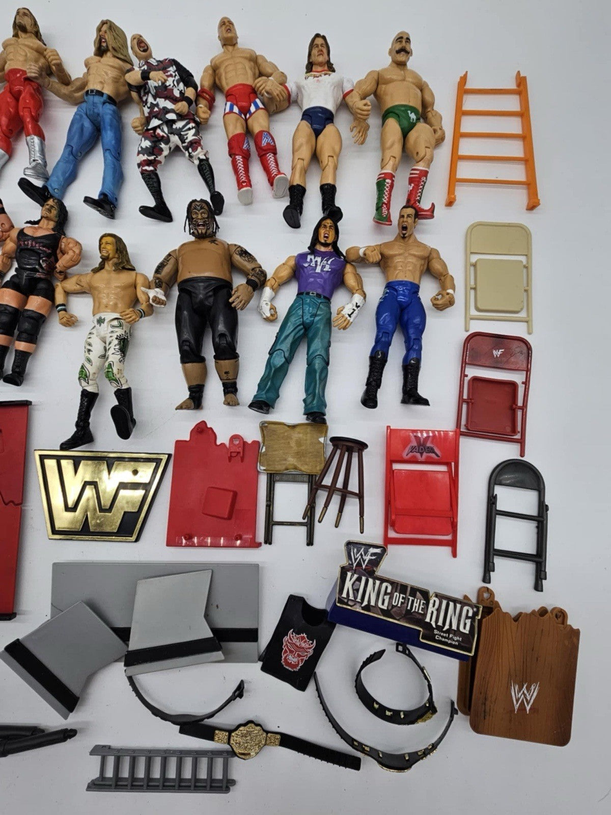 WWE WWF Vintage Wrestling Action Figure Lot w/ Accessories 