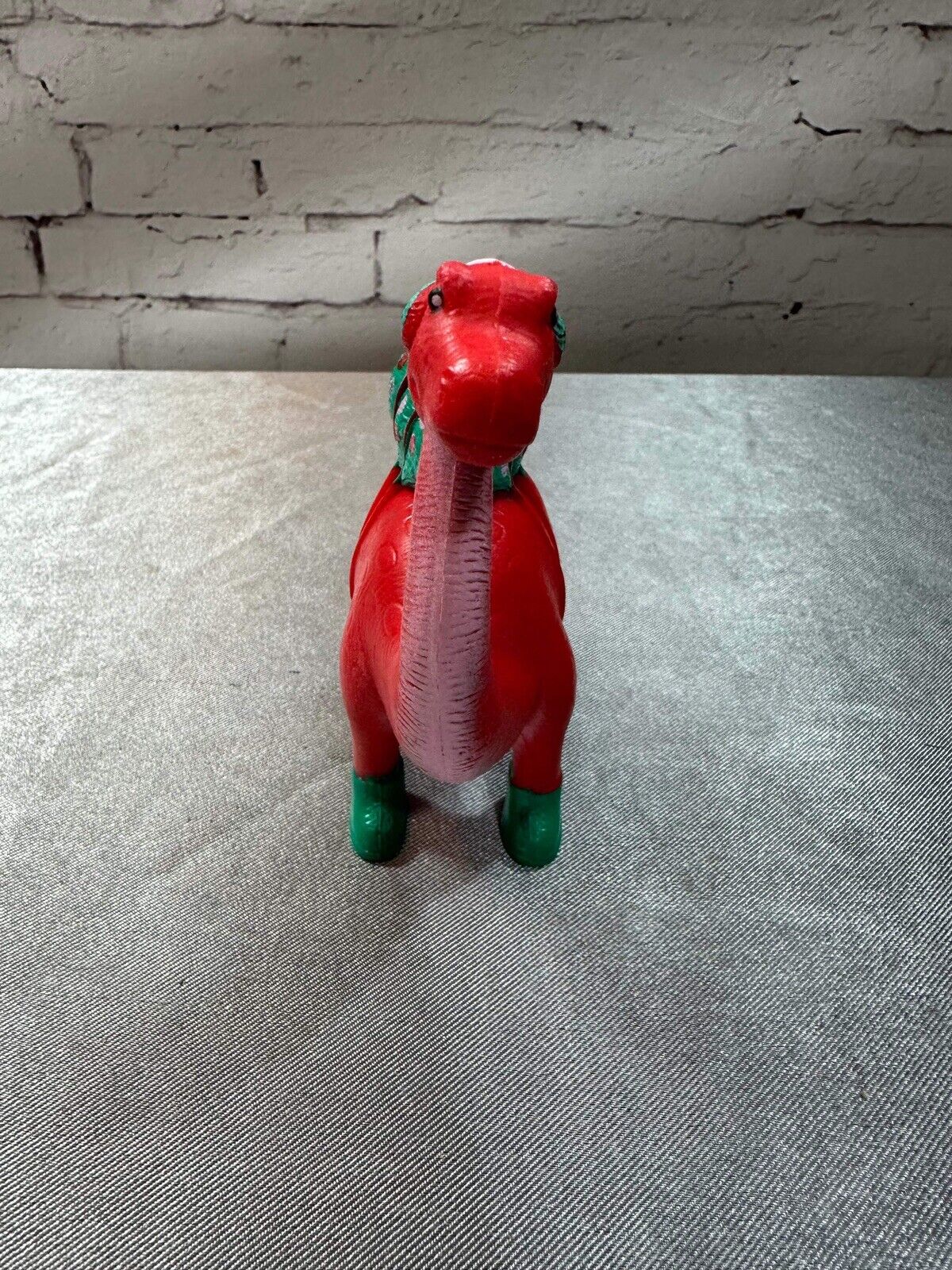 VTG Ankyo Red Plastic Dinosaurs Christmas Tree Earmuffs Boots VTY