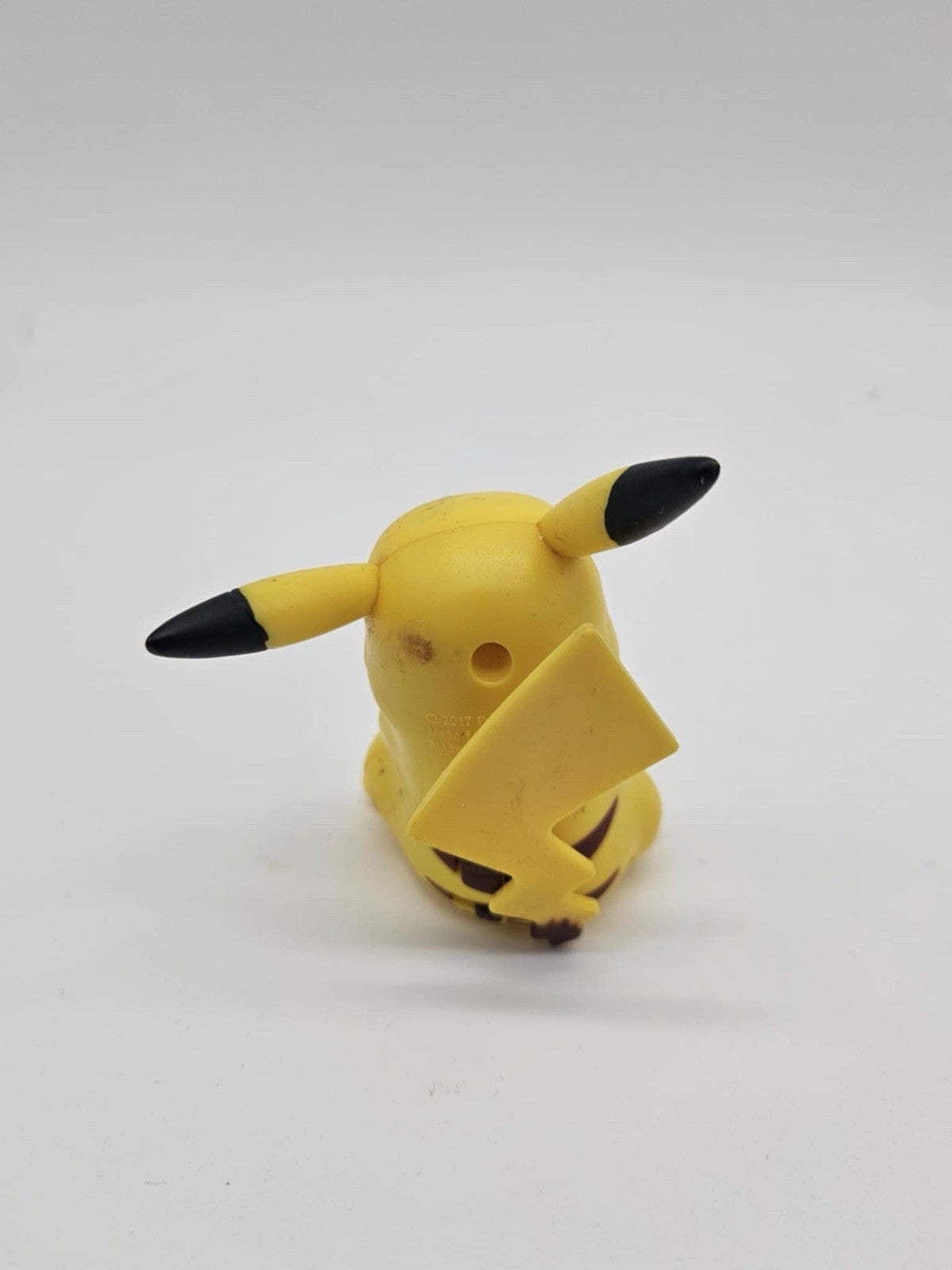 2017 McDonalds Pokemon Sun and Moon Pikachu Toy Figure