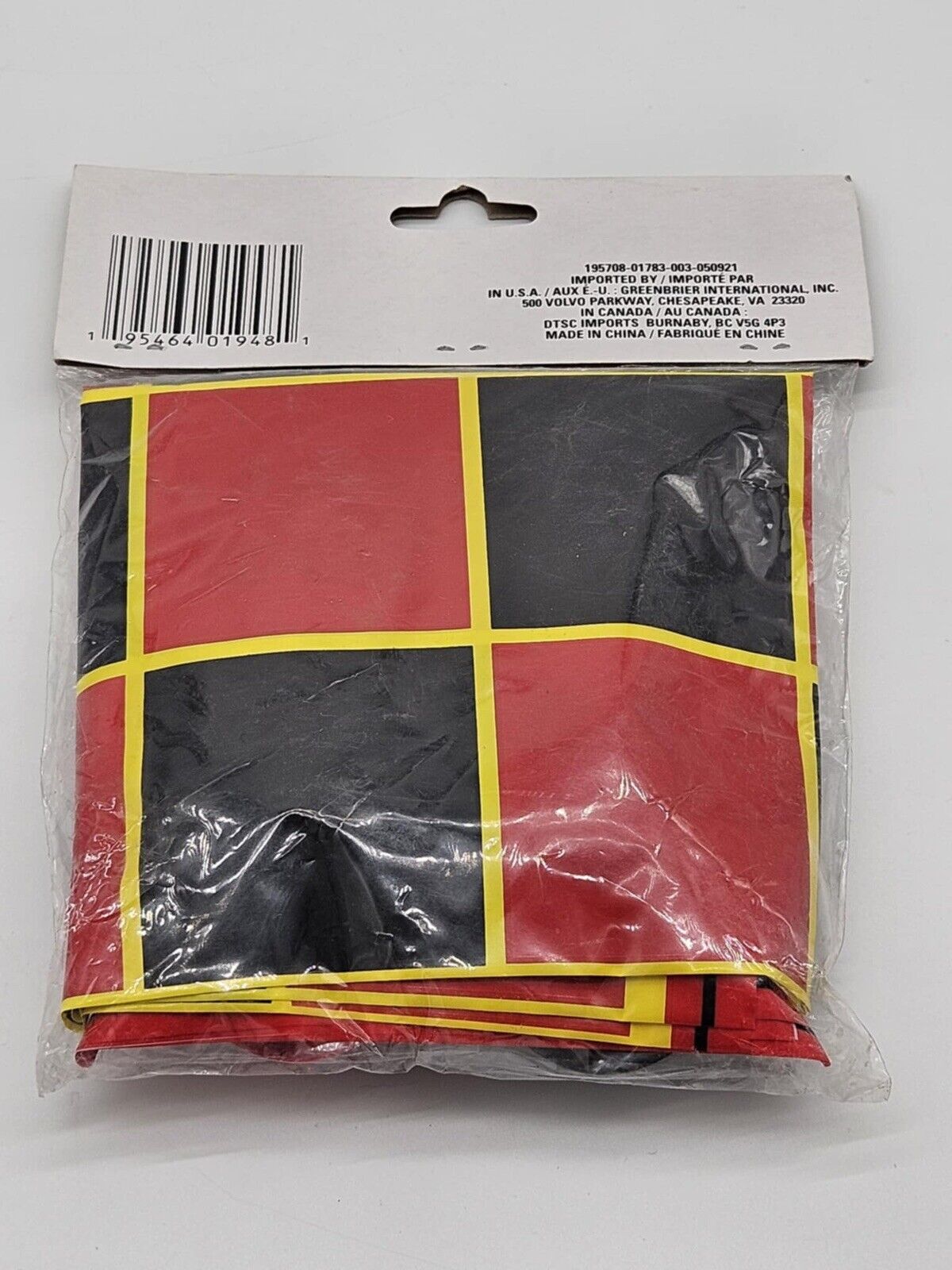 2 CLASSIC CHECKERS GAMES INCLUDES 1 BOARD 24 CHECKERS 20" SQUARE GAME MAT NIP