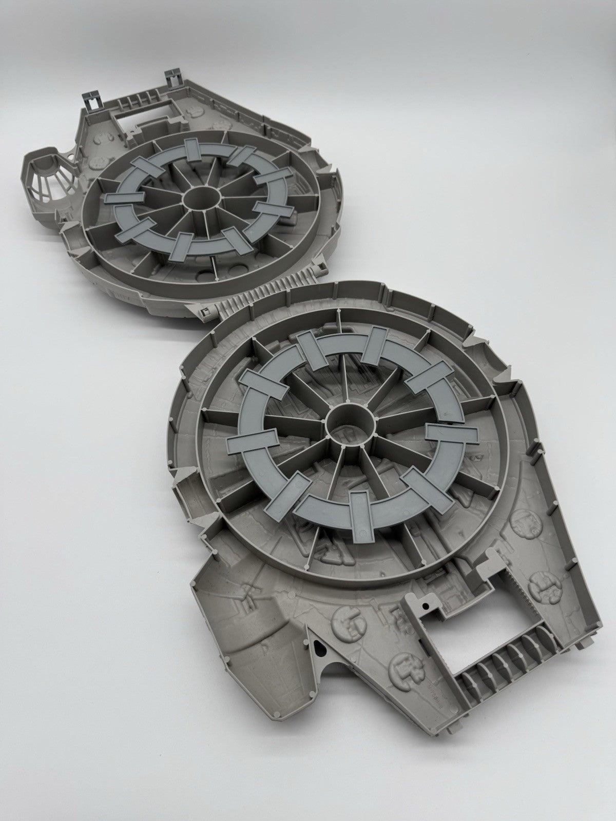 Vintage Star Wars Millennium Falcon Action Figure Storage Carry Case 18in 1990