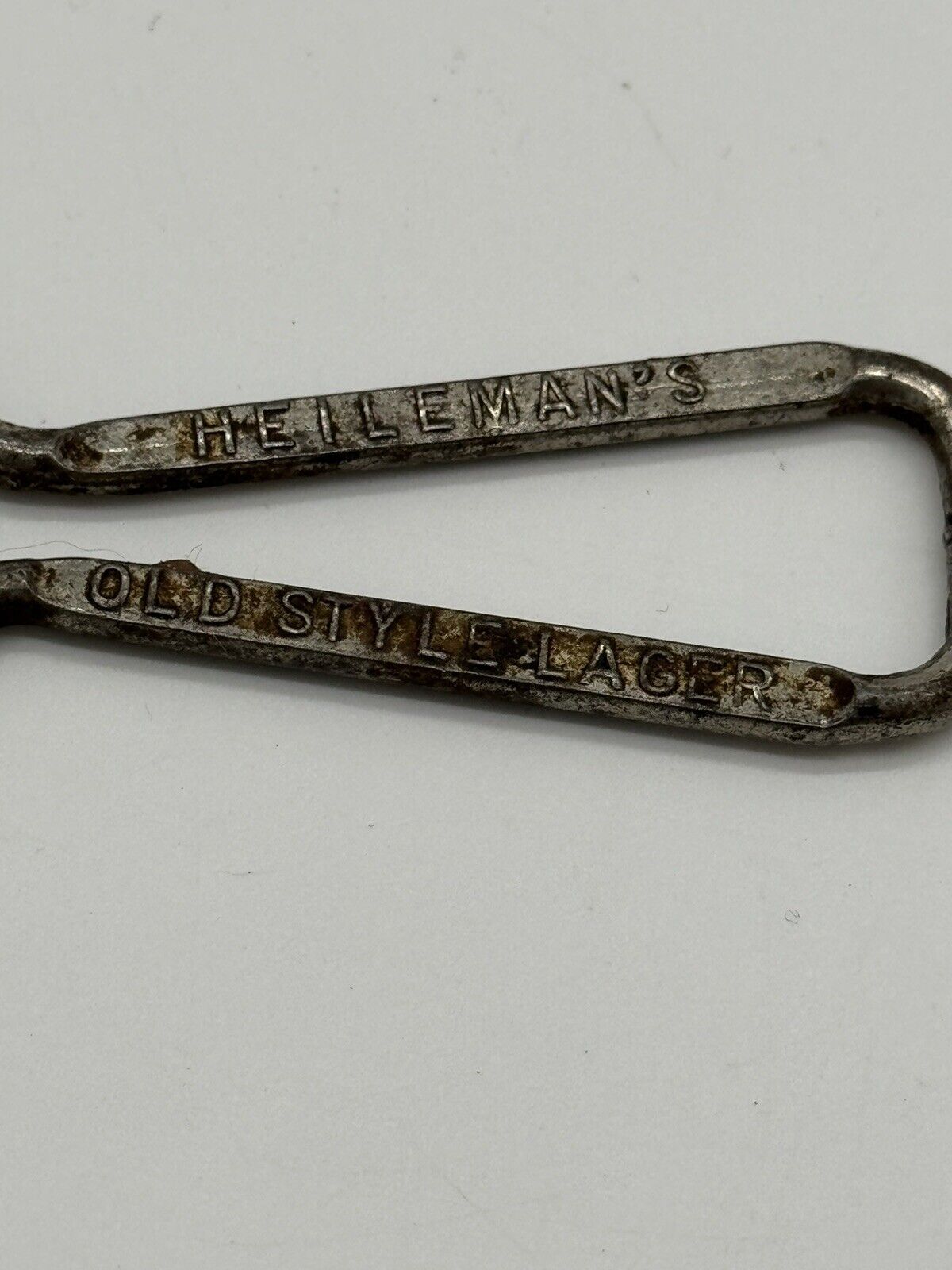 VTG Heileman’s Brewery Old Style Lager  Beer Bottle Opener Advertising QCC 006
