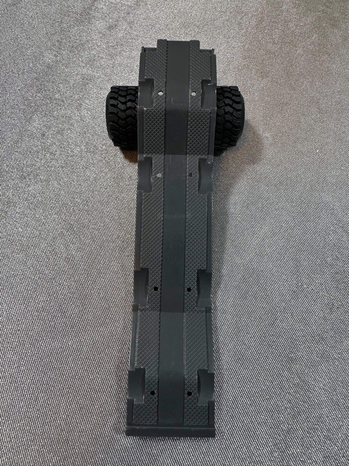 Ertl Monster Truck Plastic Trailer 9 " long x 2 1/4" wide x 2/1/4" high VTY