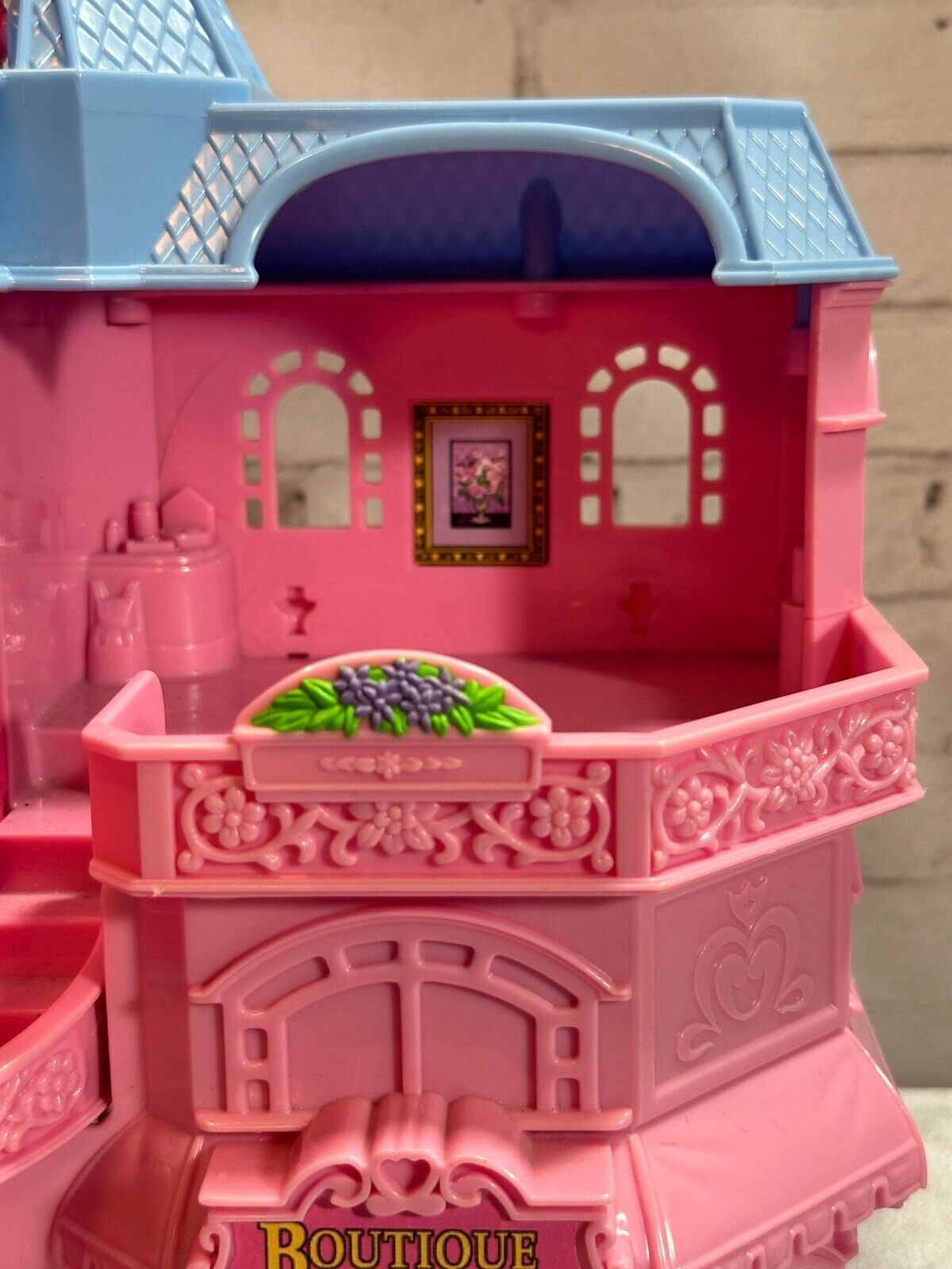VTG Fisher Price Dolls 2001 Sweet Streets Hotel Cafe 75420 VTY