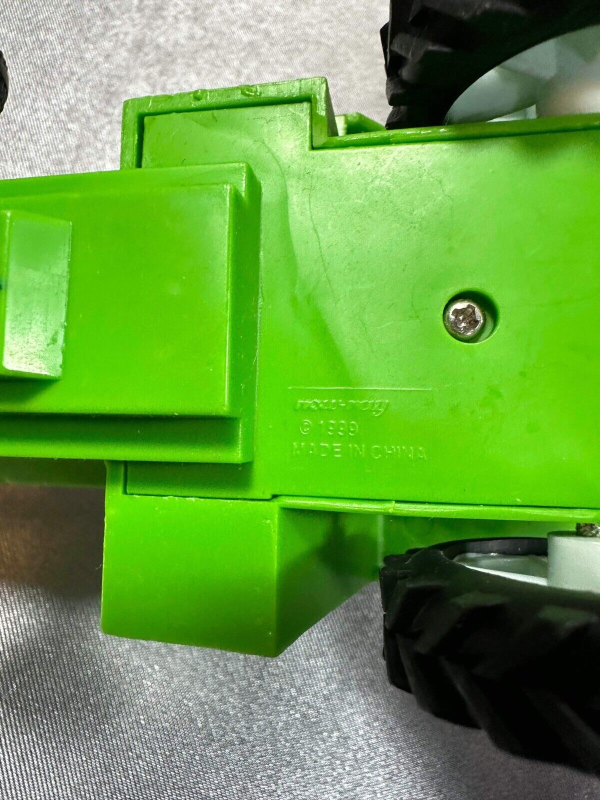 Vintage New Ray 1999 EM 399 Harvester Toy Farm Vehicle 6" VTG 004