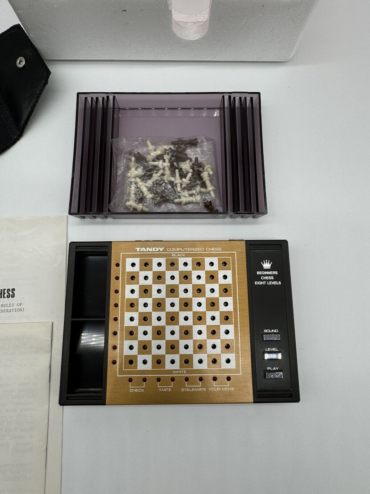 NEW Vintage Tandy Computerized 8-Level Beginner’s Chess Radio Shack 60-2176