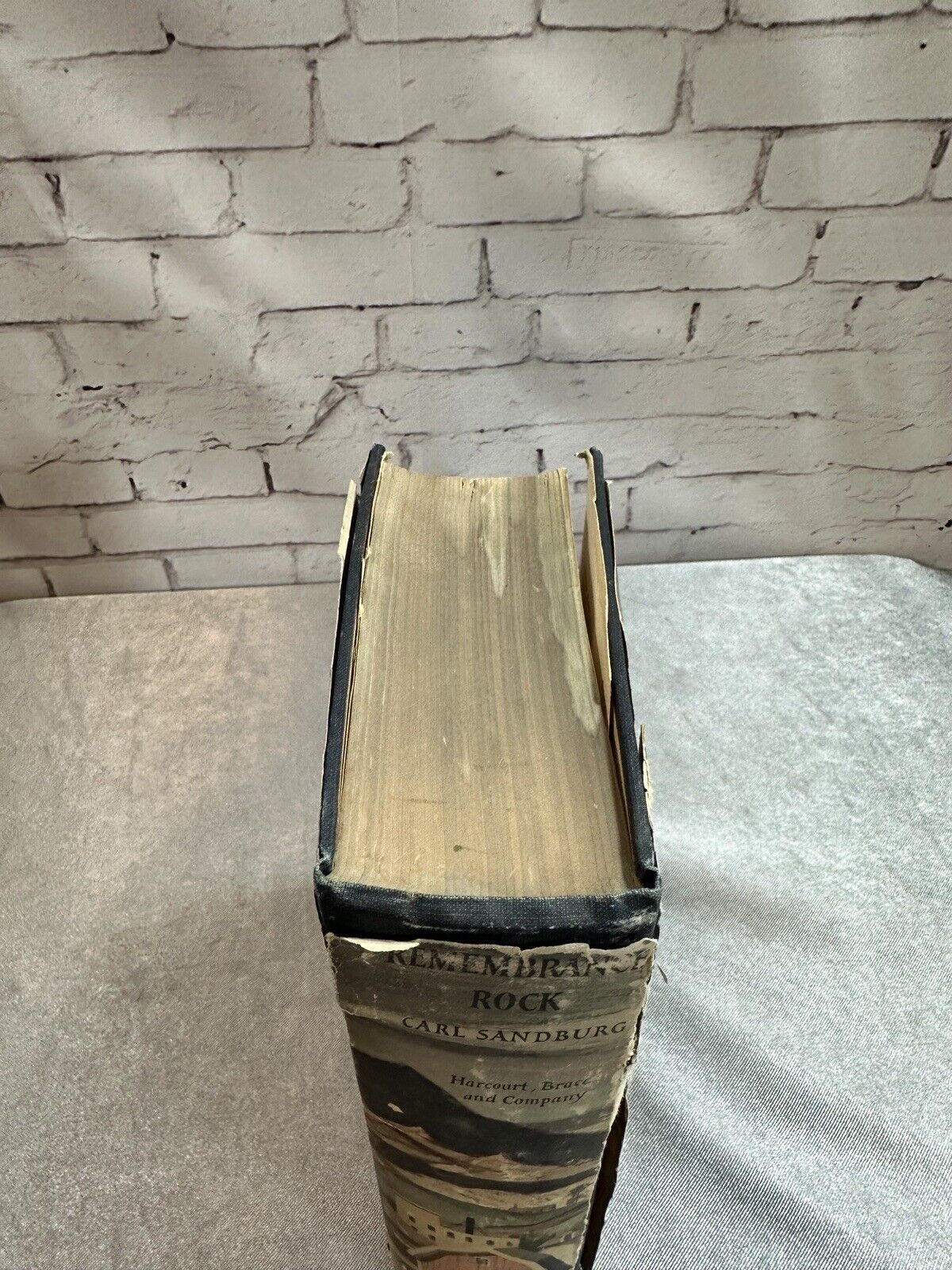 Remembrance Rock By Carl Sandburg 1948 HCDJ VBKS