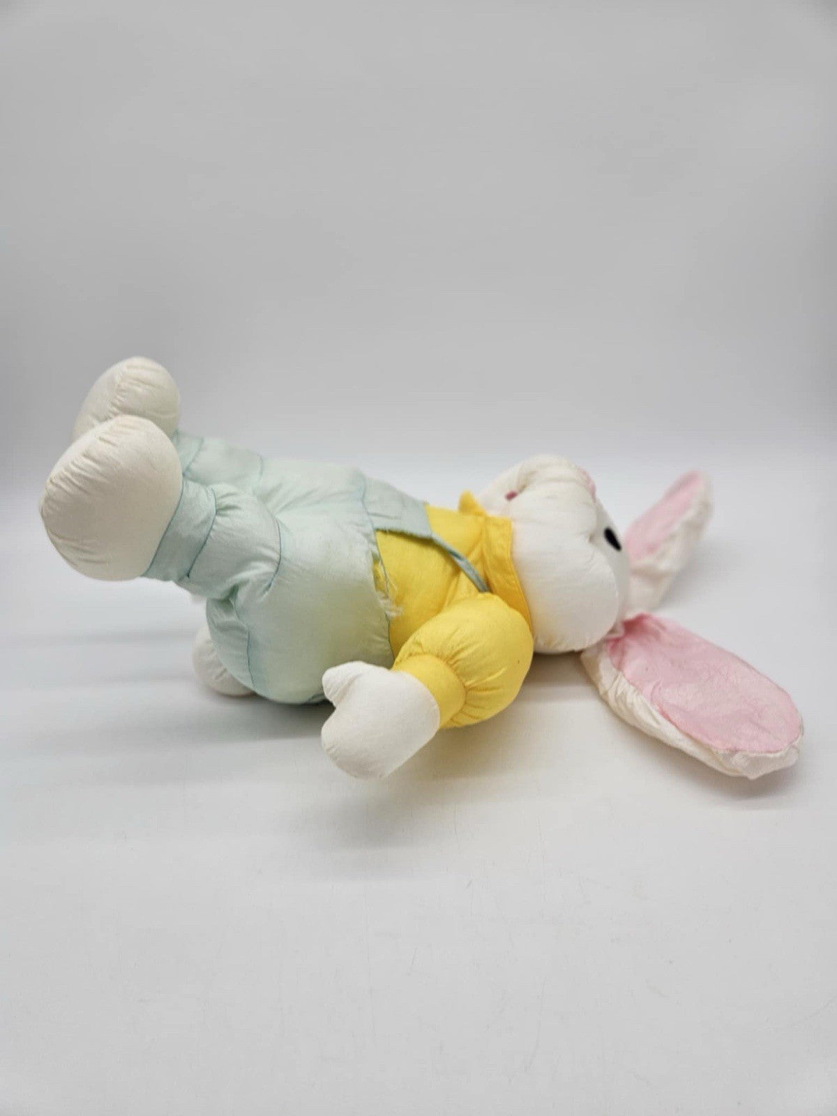 VTG International Silver Co. Parachute Bunny Rabbit Nylon Plush Stuffed Animal