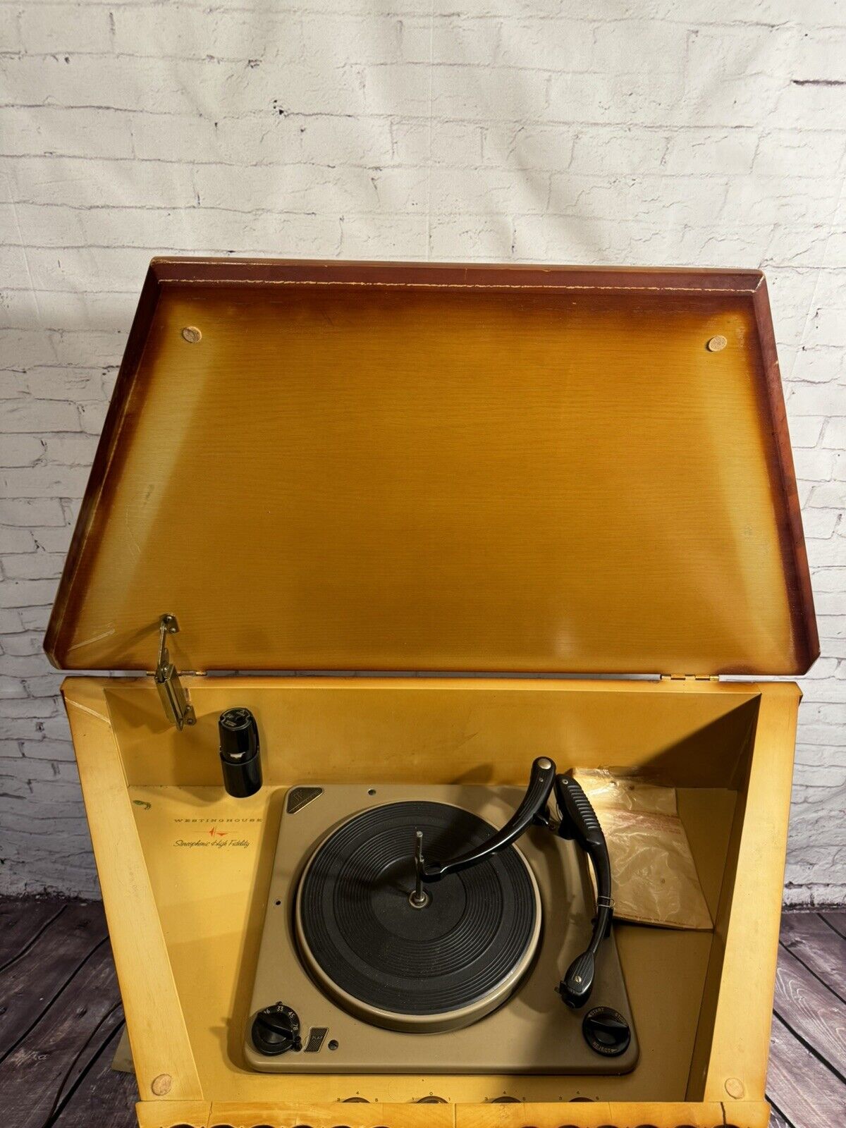 50s WORKING Mid Century Westinghouse Record Player Turntable Diamond VFRN
