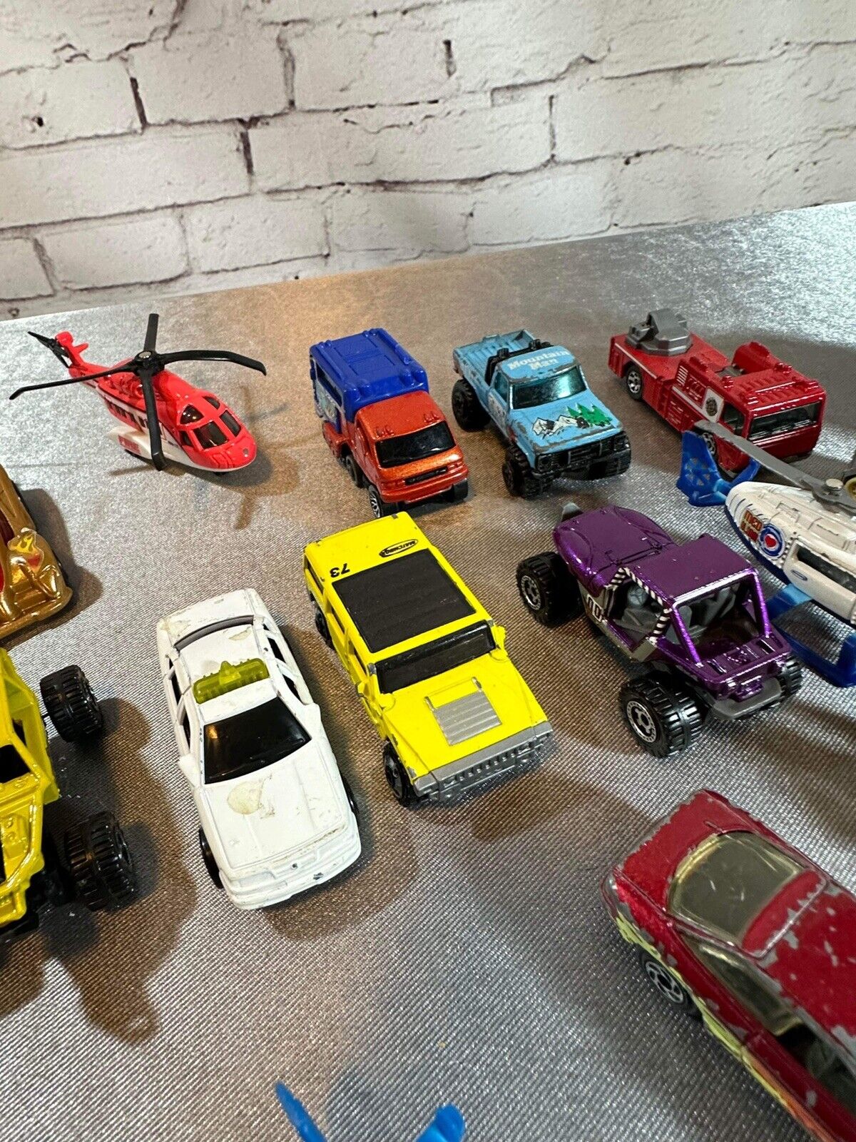 Lot Of 20 Vintage Matchbox Toy Vehicles VTY