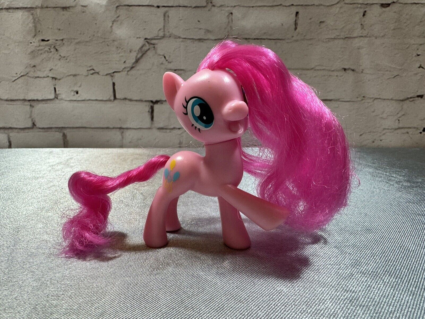 G4 My Little Pony All About Lyra Heartstings & Pinky Pie Figures lot MLP VCTY