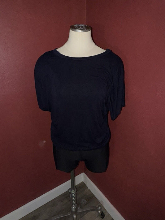 Women’s Free To Live SZ S Fitted Waistline Tunic Navy Short Sleeve Top WCLTH