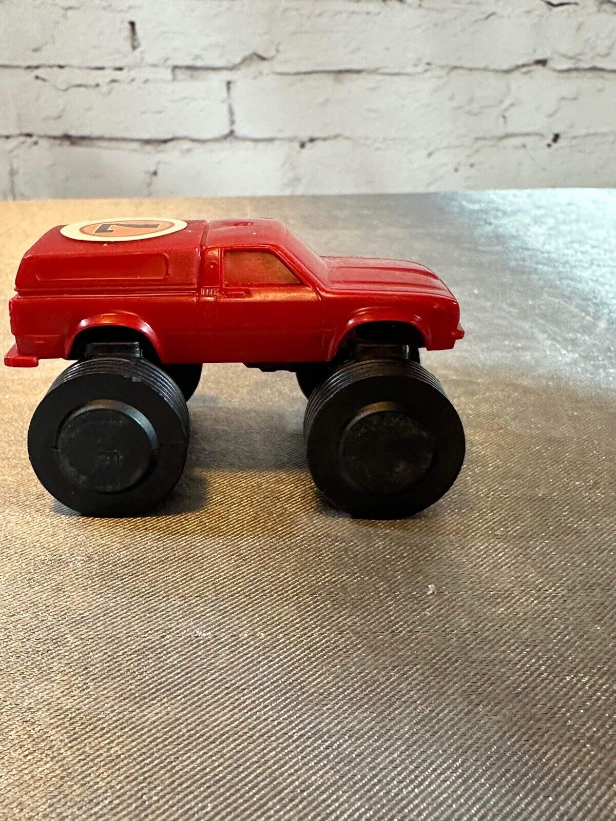 1982 Mattel Made In Mexico Plastic Bronco Truck Red Vintage Toy VTY