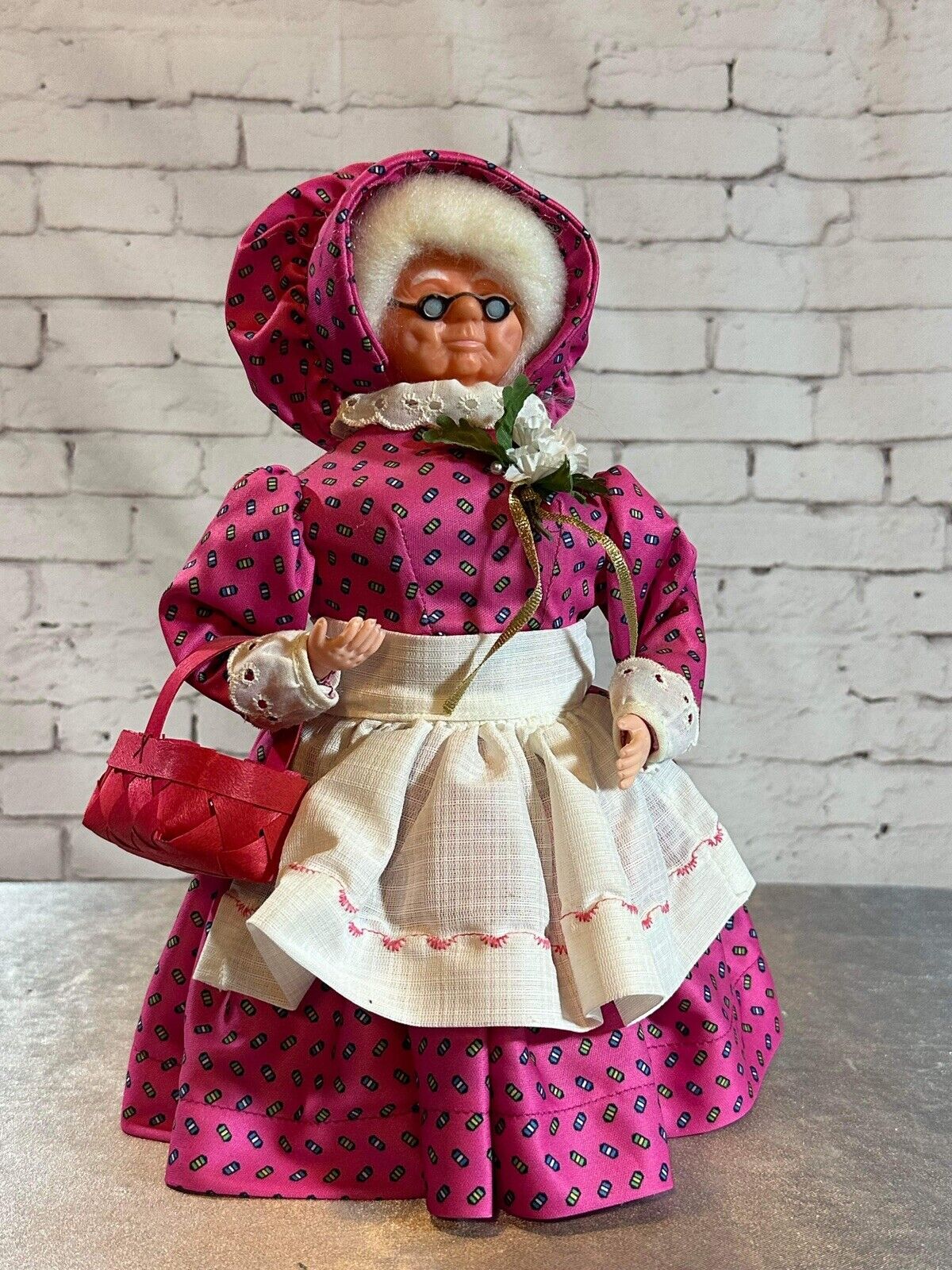 Vintage Granny Doll Hand Crafted SOAP DETERGENT BOTTLE Door Stop Lady TNO QCC