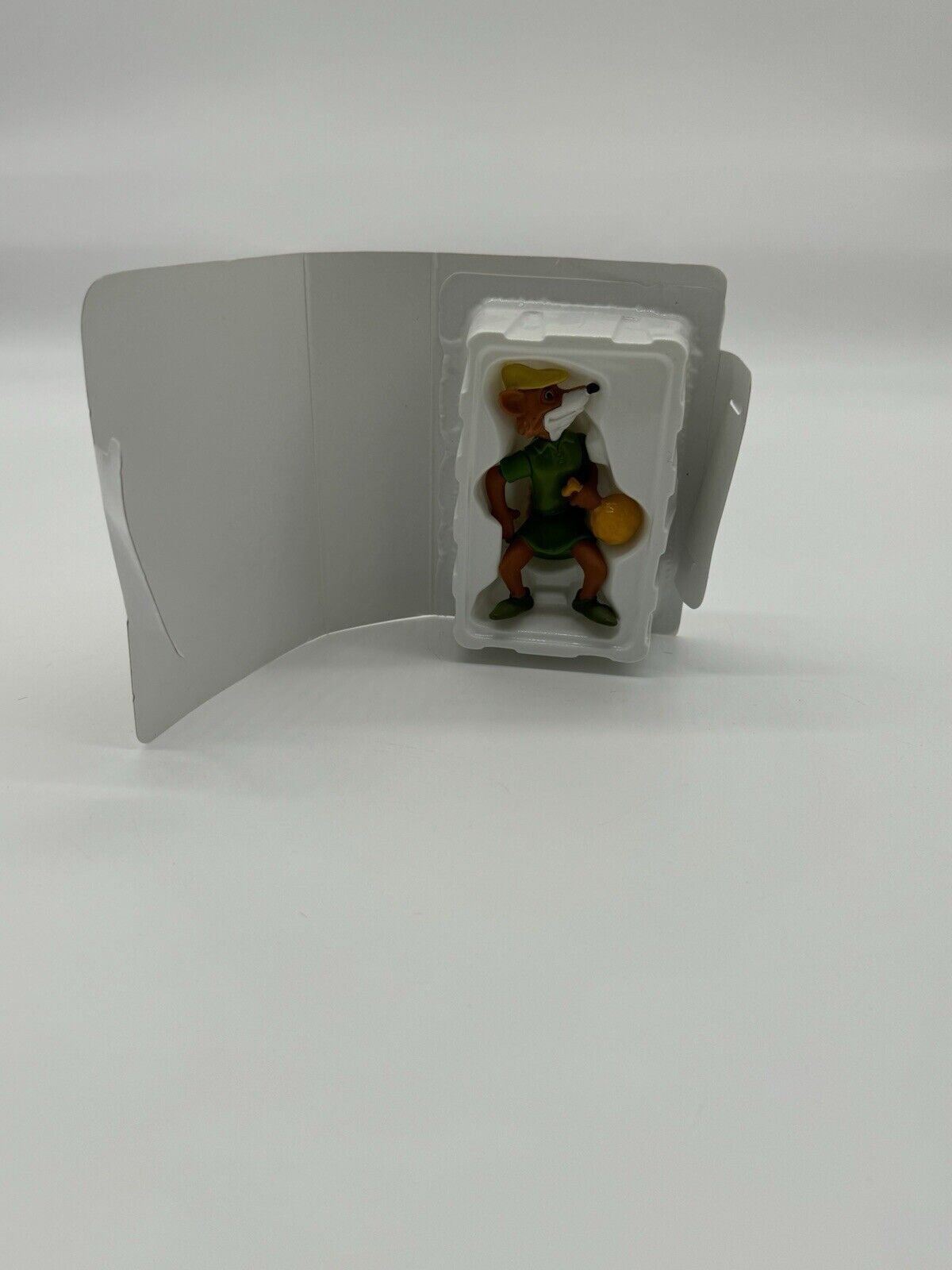 VTG McDonalds Walt Disney Masterpiece Collection Happy Meal VHS Toy Robin Hood
