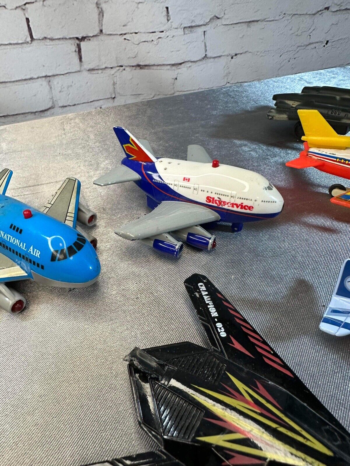 Lot Of 13 Vintage Toy Planes