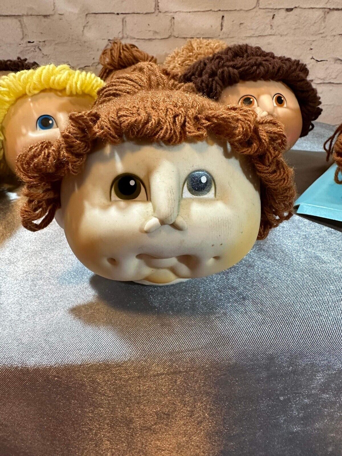 LOT of CABBAGE PATCH KID - BABY DOLL HEADS - 4.5 INCH VINTAGE 1984 VCTY