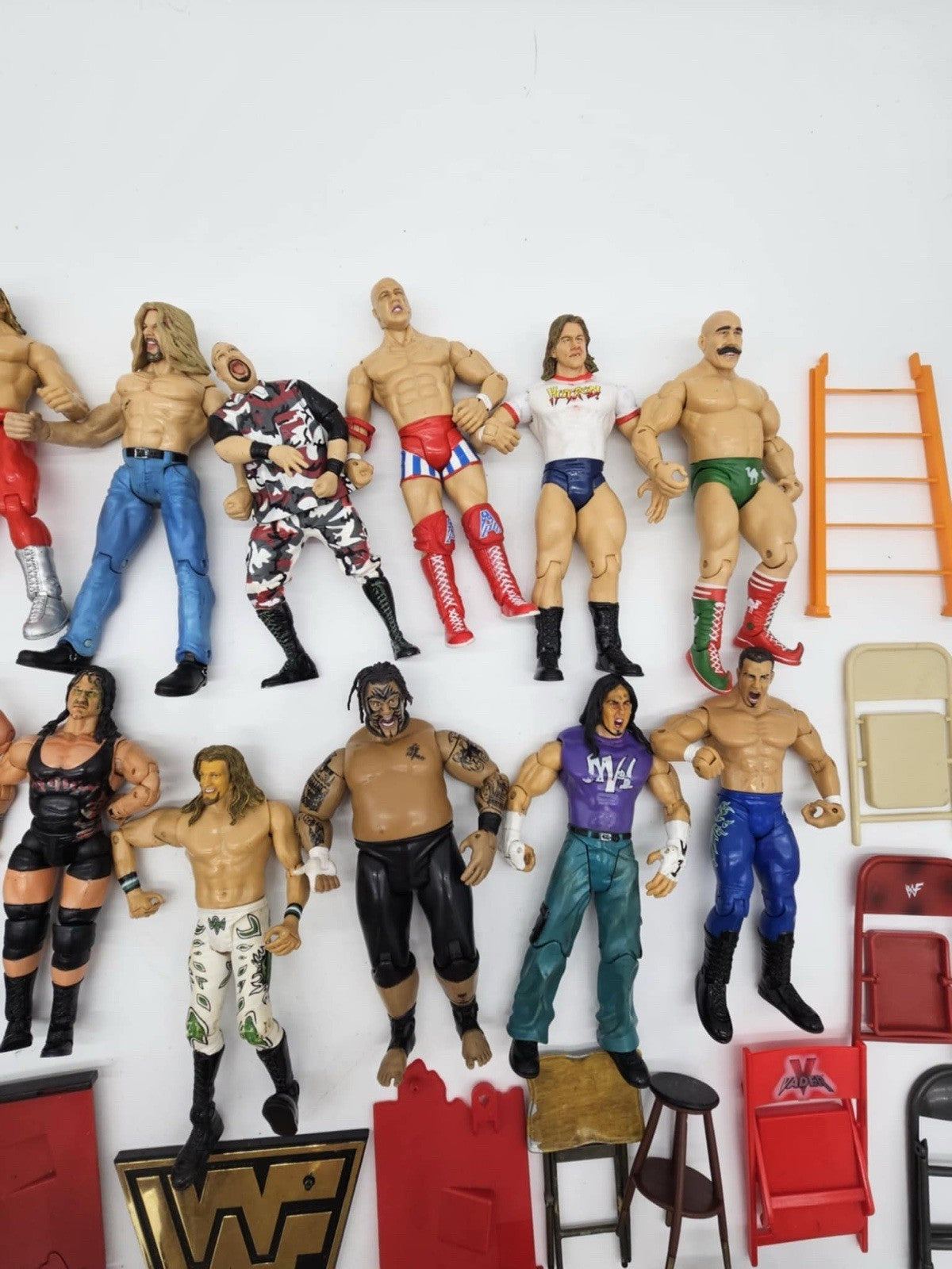 WWE WWF Vintage Wrestling Action Figure Lot w/ Accessories 