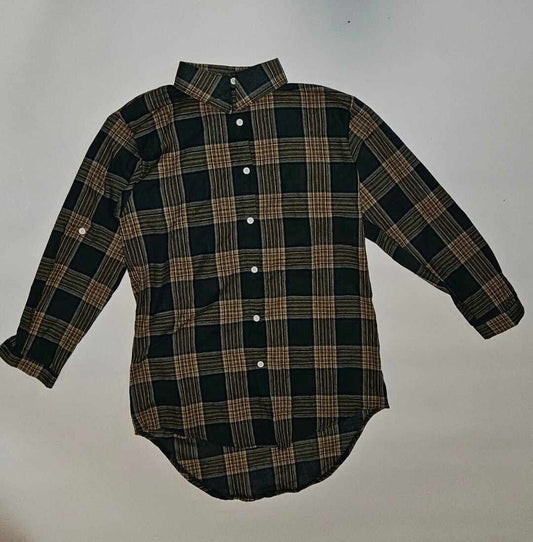 Women’s Plaid Extra Long Button Up Shirt ~ Sz M