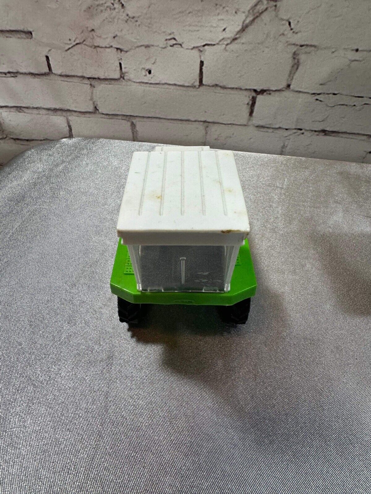 Vintage New Ray 1999 EM 399 Harvester Toy Farm Vehicle 6" VTG 004