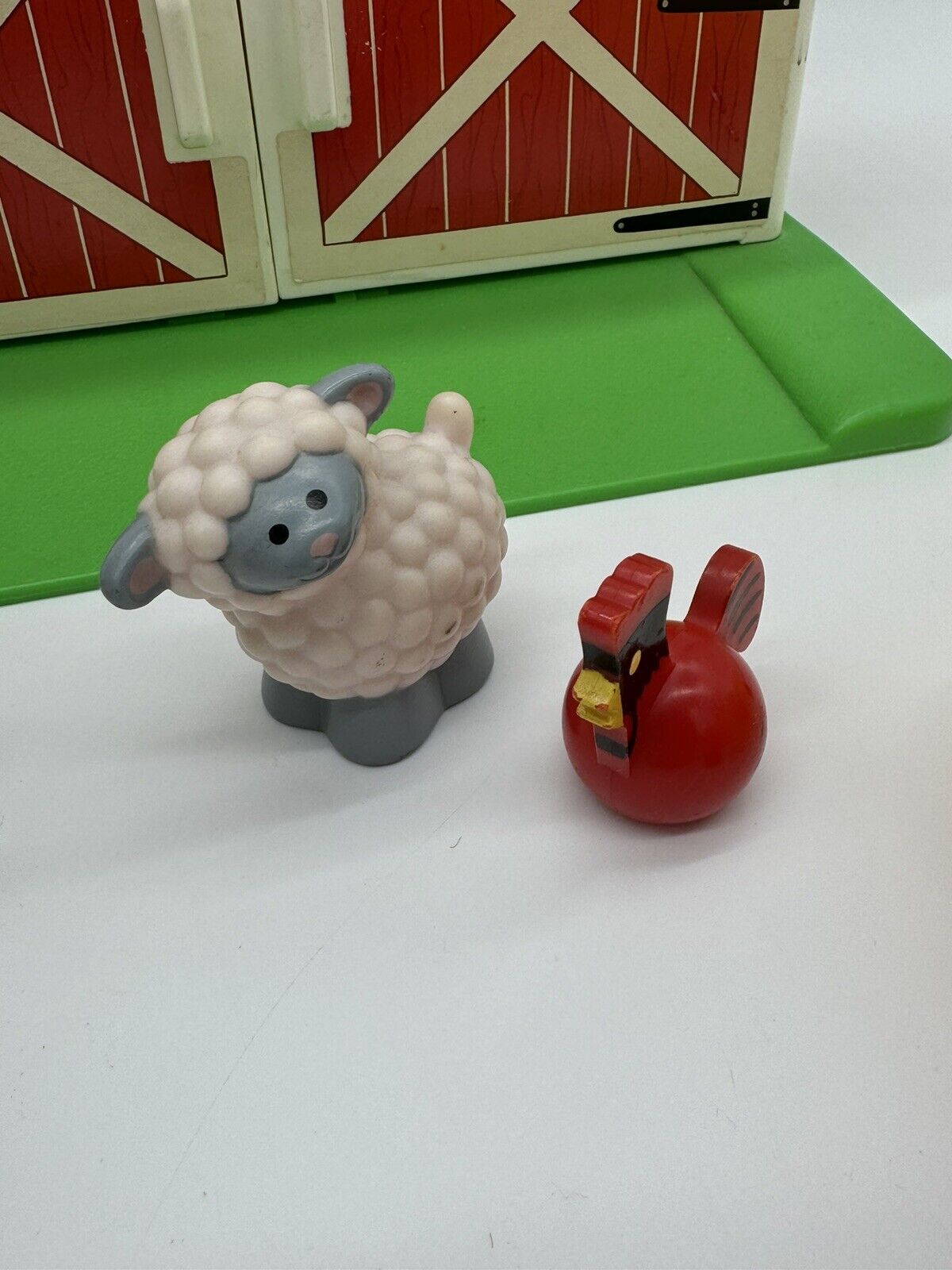 Vintage Fisher Price Little People Farm Barn Set VTY